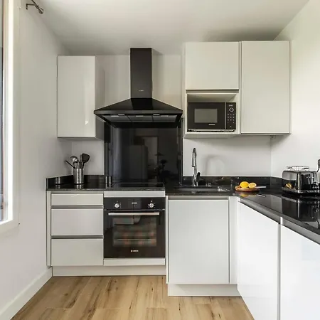 Helder Bagheera - 2 Bedrooms - High Speed Internet - Optional Parking Apartment Biarritz